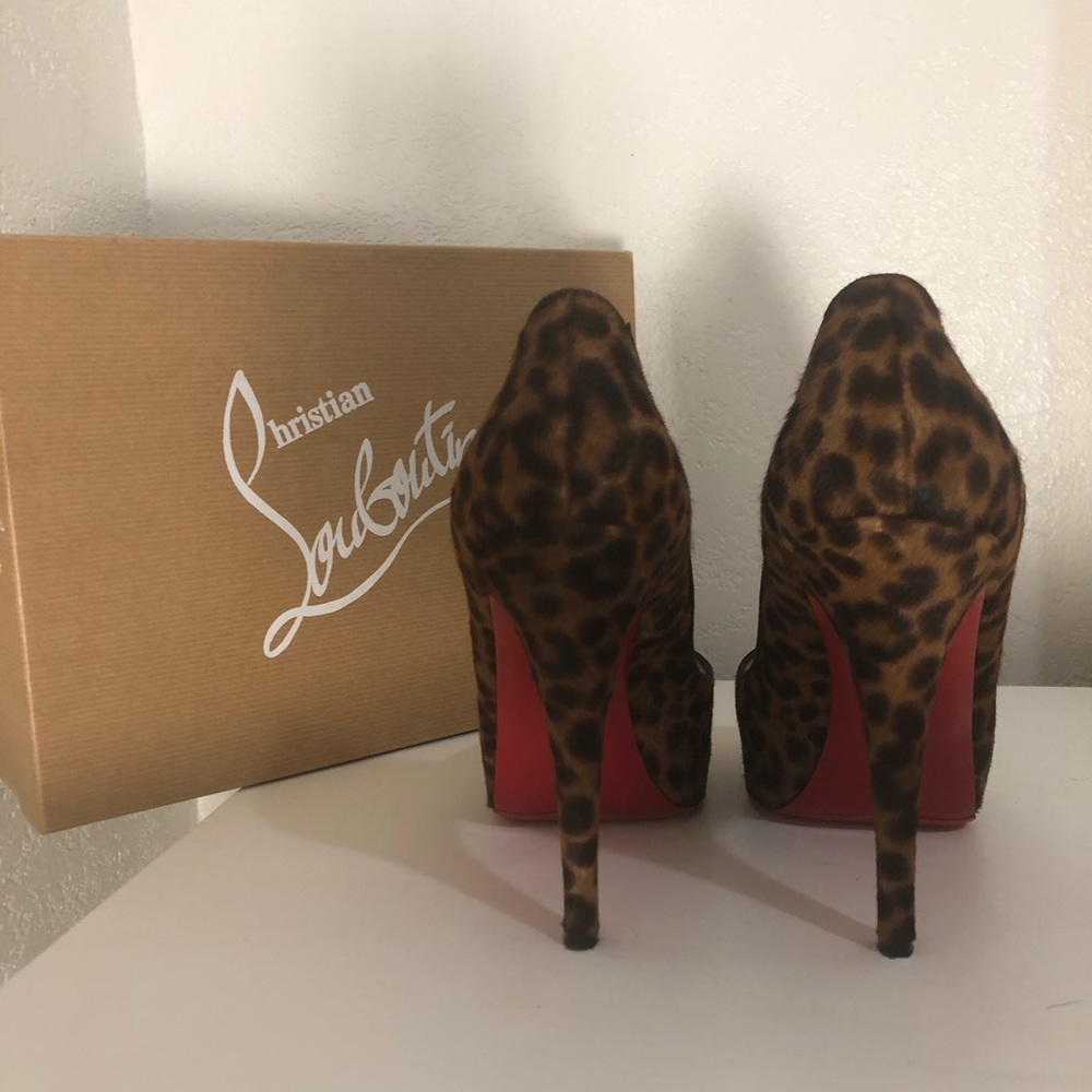 SOLD🛑 - Picture 2 of 8